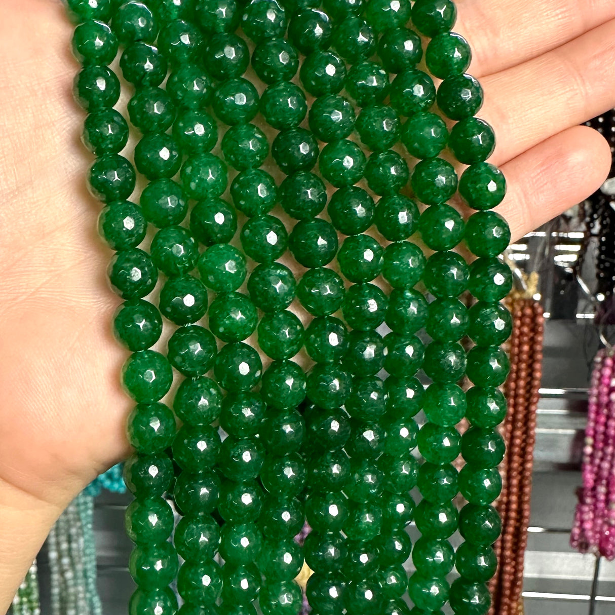 8mm dark green candy jade (quartz) - round- faceted (dyed)