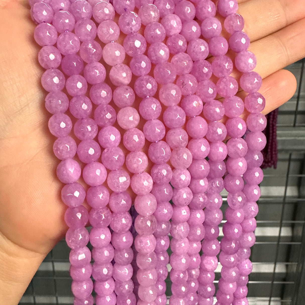 8mm violet candy jade (quartz) - round- faceted (dyed) WJ40-16