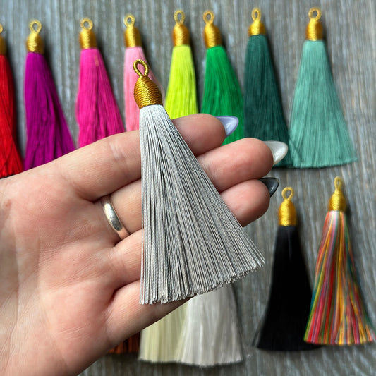 3" light gray gold top tassel