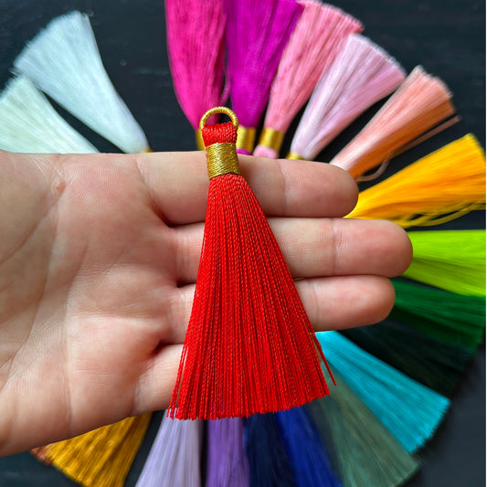 3" red gold bind tassel