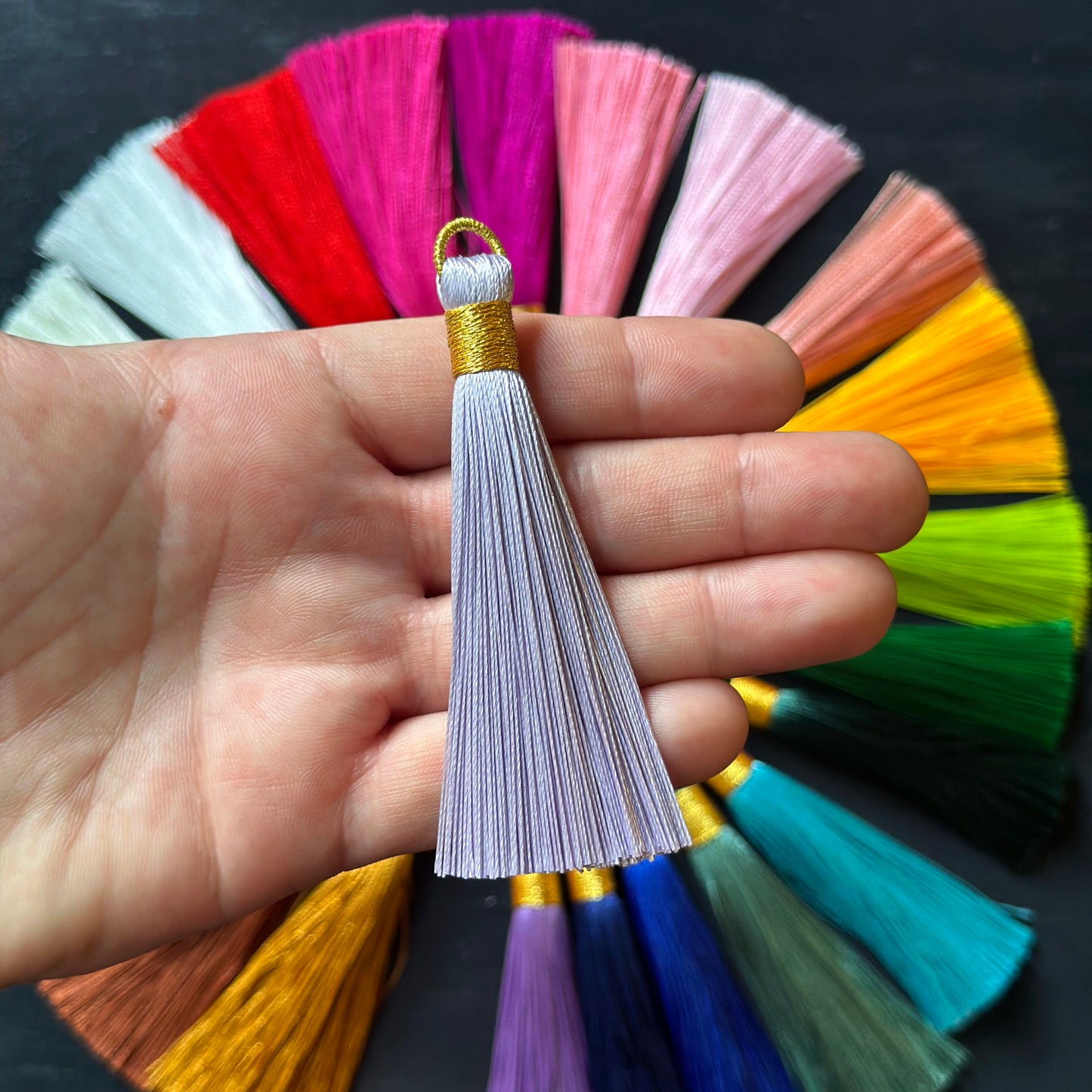 3" pale purple gold bind tassel